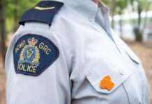 У Канаді чоловік напав на людей з мачете, є постраждалі