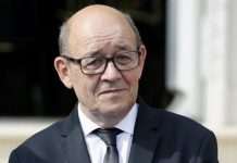 Франція повертає посла в Австралію після скандалу з підводними човнами