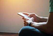 Названа можлива причина глобального збою Facebook, Instagram і WhatsApp