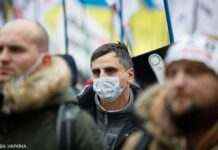 Нові “червоні” зони і поїзди за COVID-сертифікатами. Яким буде карантин наступного тижня