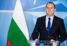 Президент Болгарії переобрався на другий термін, – екзит-поли