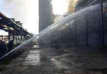 На заводі “Укртатнафти” через аварію загорілися нафтопродукти