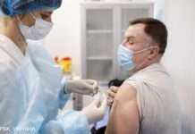 Ще понад 273 тисячі українців вакцинувалися проти COVID