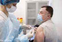 В Україні вже зробили понад 21 млн щеплень проти коронавірусу