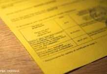 В Дніпропетровській області викрили трьох власників підробних COVID-сертифікатів