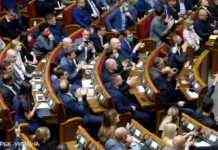 Відставка п’ятьох міністрів: що сьогодні розгляне Рада