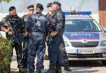 Незаконне ввезення мігрантів. Австрія затримала 15 осіб, серед них – українці