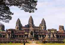 Камбоджа скасовує самоізоляцію для вакцинованих туристів