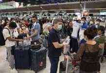 У Нідерландах серед прибулих з ПАР пасажирів виявили близько сотні хворих на COVID-19