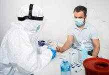 Спостерігається зниження захворюваності на COVID-19. В усіх регіонах України, окрім двох областей