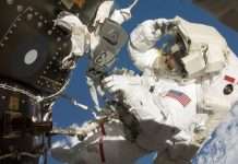 Астронавти МКС сховалися в кораблі через загрозу зіткнення з космічним сміттям