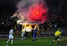 “Динамо” і “Шахта ” покарали за банери уболівальників