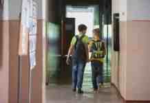 Школи Києва пішли на канікули. Коли учні повернуться за парти