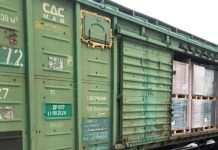 Прикордонники виявили 30 тисяч пачок контрабандних сигарет. За документами був ламінат