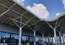 В Одесі замінували аеропорт, евакуювали 320 осіб