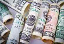 НБУ підвищив офіційний курс долара на 31 грудня