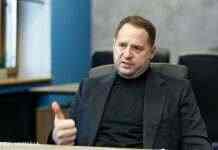 Україна представила партнерам 10 кроків для розблокування мирного процесу по Донбасу