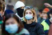 “Дія” запустила запис на тисячу за вакцинацію. В яких банках можна оформити карту