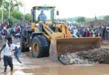 У Кенії автобус віднесло річковою течією: понад 20 пасажирів загинули