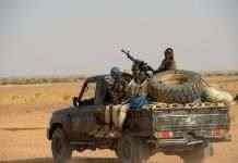 У Нігерії бойовики підпалили автобус з людьми: загинуло не менше 30 осіб