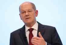 Шольц попередив РФ про наслідки для “Північного потоку-2” у разі вторгнення в Україну