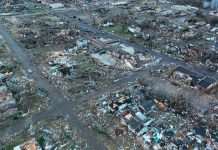 Губернатор заявив, що від торнадо в Кентуккі загинули понад 100 осіб