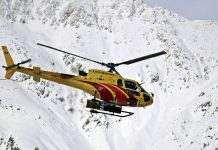 Рятувальники вилітали гелікоптером: українка застрягла високо в польських Татрах