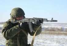 Російські розвідники тренувалися у стрільбі біля кордону України