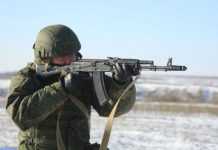 Российские разведчики тренировались в стрельбе у границы Украины