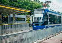 У Києві вночі скоротять роботу швидкісного трамваю: список маршрутів