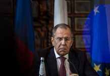 Російське МЗС спростувало інформацію про евакуацію своїх дипломатів з України