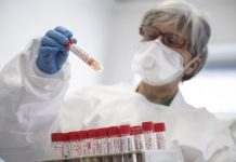 Вчені з Британії виявили новий симптом штаму “Омікрон”