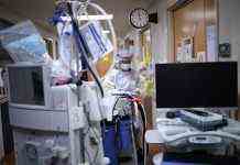 Стрілянина в Дніпрі: двоє перебувають у вкрай важкому стані