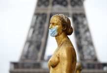 У Франції антирекорд: за добу COVID-19 заразилося понад півмільйона людей