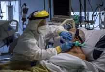 США оновили рекорд за кількістю госпіталізацій з початку пандемії