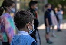 Носіння масок у Франції буде обов’язковим для дітей з 6 років