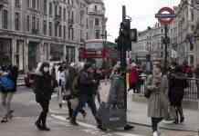 Британія спрощує правила в’їзду для вакцинованих: що треба знати