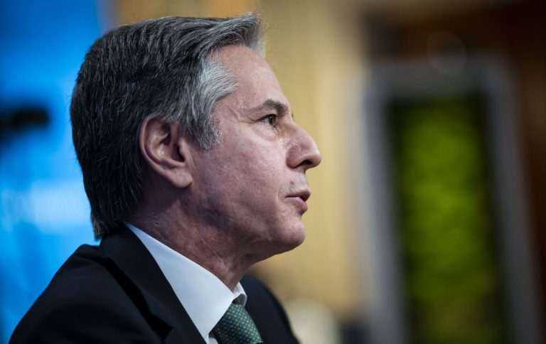 США не вводитимуть санкції до нападу РФ на Україну. Блінкен назвав причину