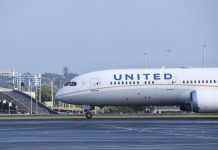 У США припиняли злети літаків через пуск ракети Північною Кореєю