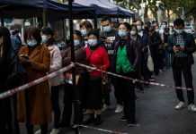 У другому китайському місті-мільйоннику ввели локдаун через спалах COVID