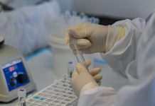 Понад 100 тисяч випадків за добу: Німеччина оновила антирекорд COVID-19