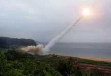 Північна Корея вчетверте за місяць запустила невідомий снаряд у бік Японського моря