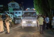 У Кашмірі внаслідок тисняви у храмі загинули більше 12 людей