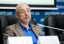 Резніков закликав Захід ввести санкції проти олігархів з оточення Путіна