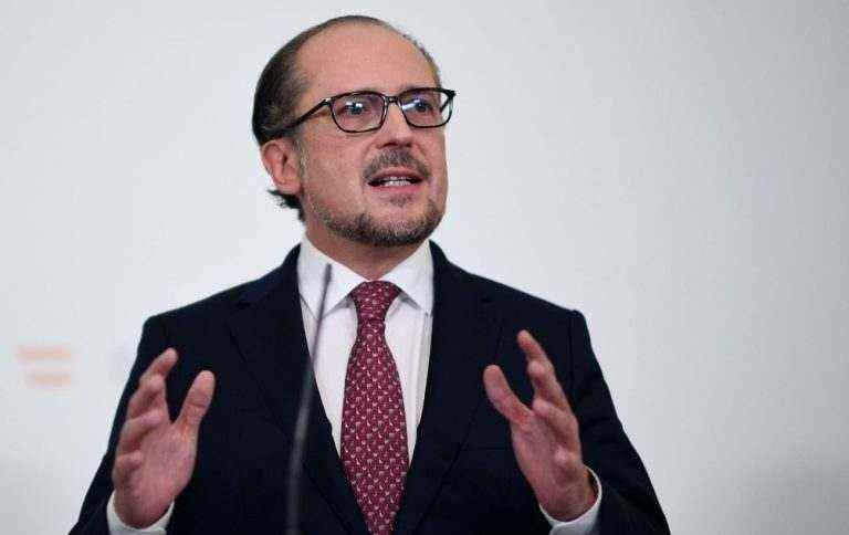 Глава МЗС Австрії запропонував виключити “Північний потік-2” з антикремлівських санкцій