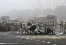 Є іноземці: кількість затриманих у Казахстані перевищила 4 400