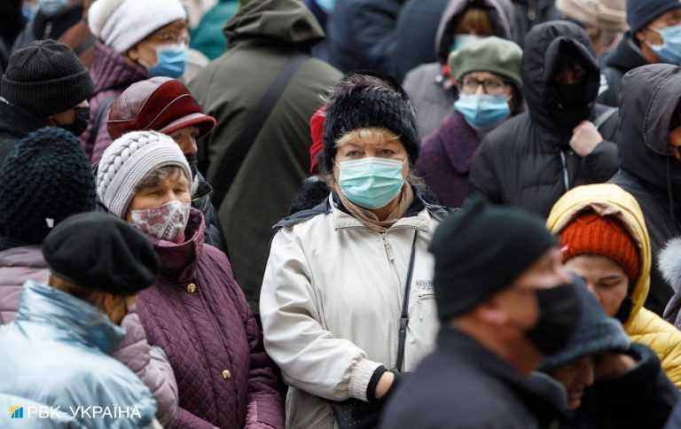 COVID-статистика: за добу заразились більше 35 тисяч людей, 204 – померли