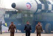 Північна Корея випустила дві ракети в бік Японського моря