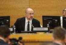 Відбудова України коштуватиме щонайменше 600 млрд доларів, – Шмигаль