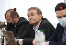 Подоляк про затримання Медведчука: Щоб вижити, йому треба сховатися в українській в’язниці